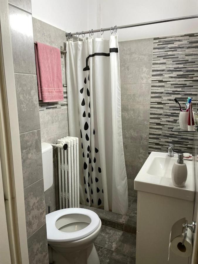 ブカレストCentru Charming New Apartament Piata Universitateアパートメント エクステリア 写真